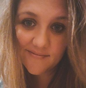 Meet your Posher, Karissa